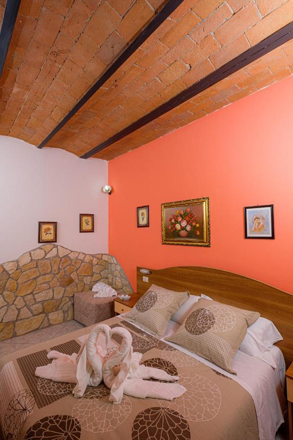 Agriturismo La Fata Гросето Екстериор снимка