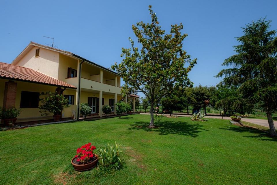 Agriturismo La Fata Гросето Екстериор снимка